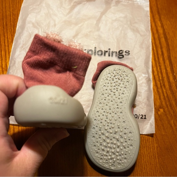 4/$20 Pink Cat Sock Shoes - Picture 3 of 4